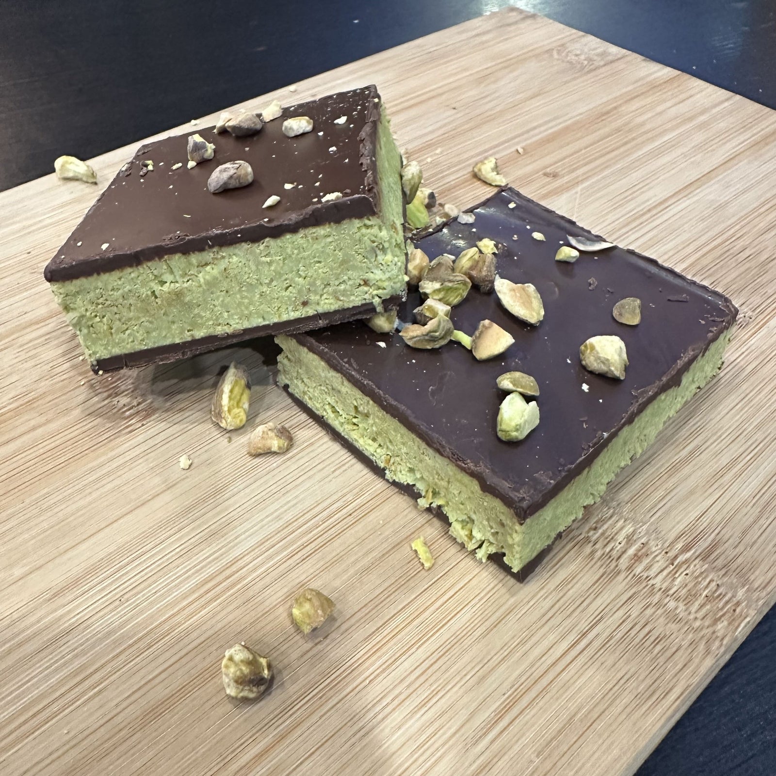 2x Dubai Chocolate Slices