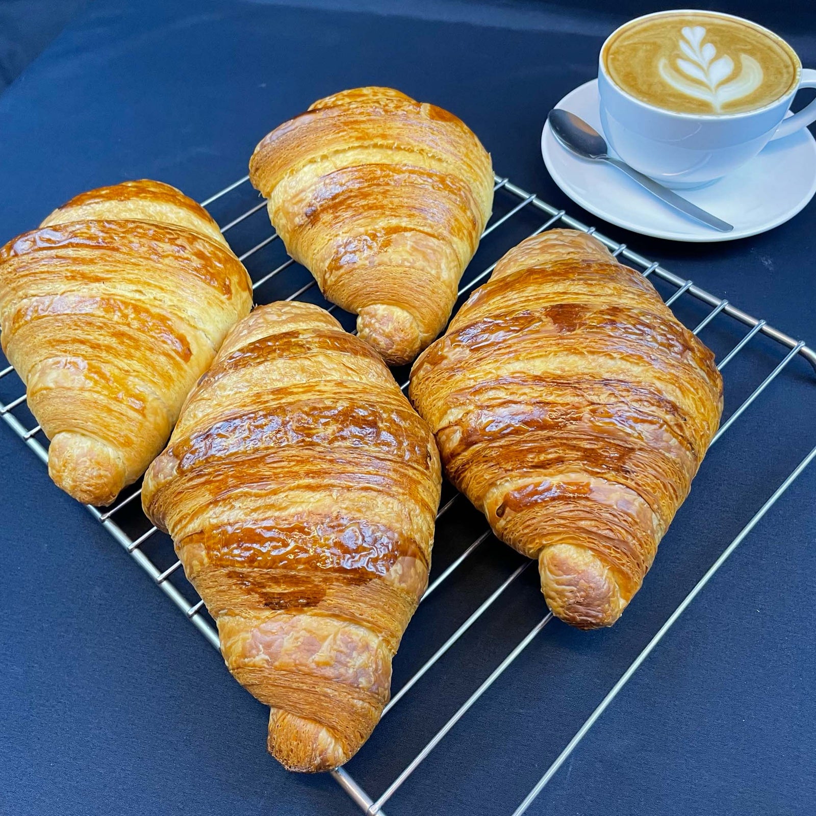 4 x Croissants (bake at home)